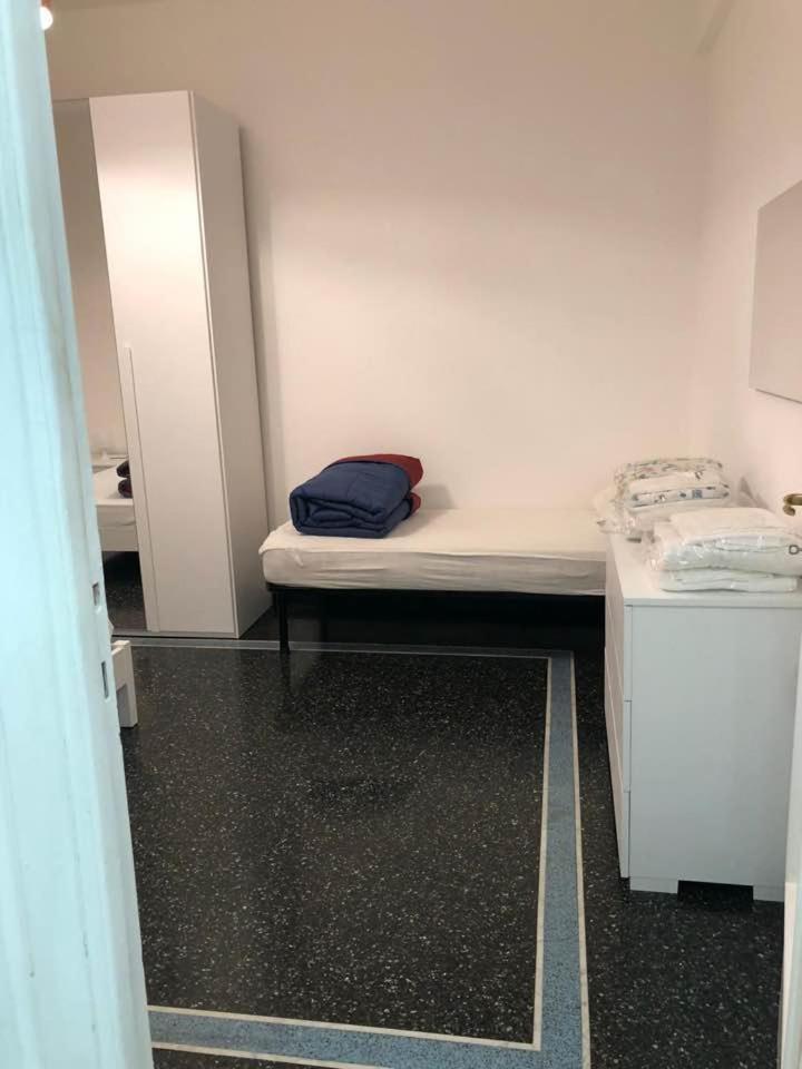 La Casetta Gialla Genua Exteriör bild